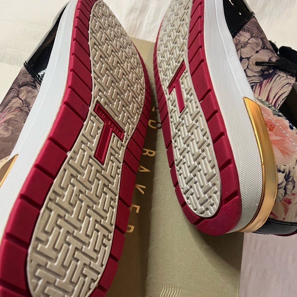 Ted Baker London Phressya 2 Floral Sneakers Women’s Size 10 / UK 8/ EU 41 - Picture 5 of 7